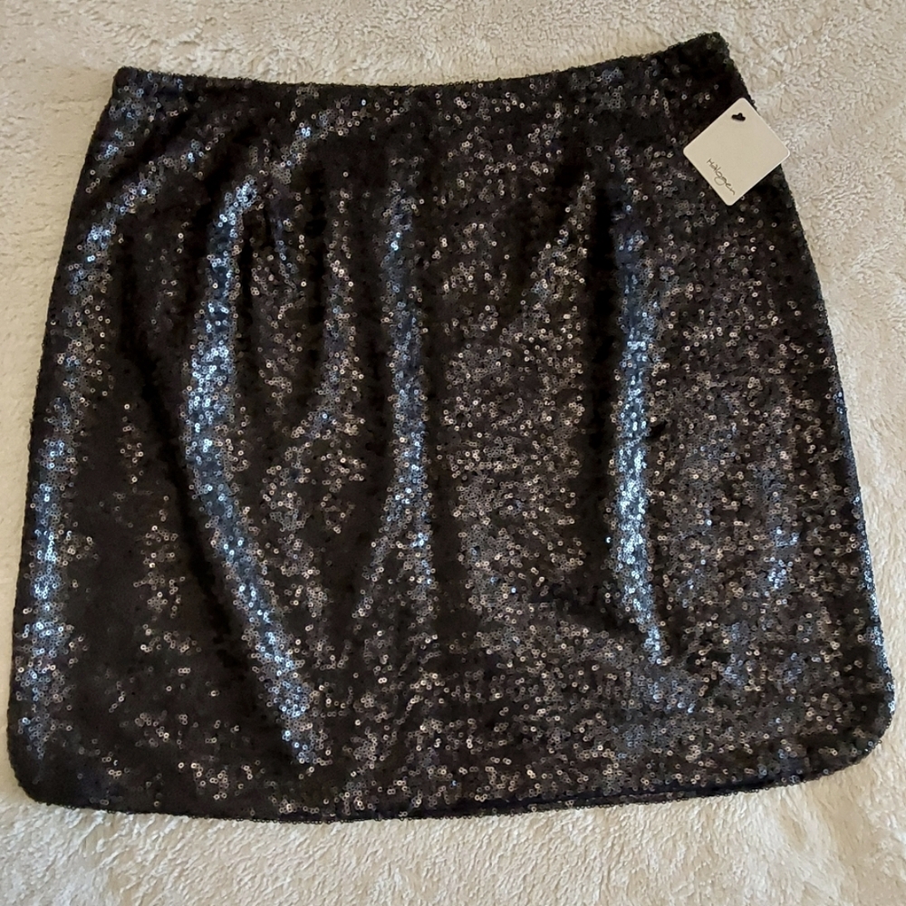 🌺 NWT Halogen Sequin Grey Ebony Skirt